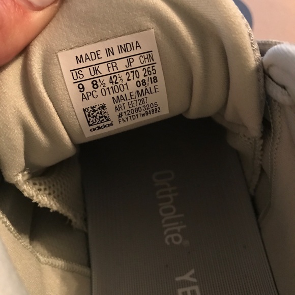 Adidas Yeezy 500 Salt - Picture 5 of 6